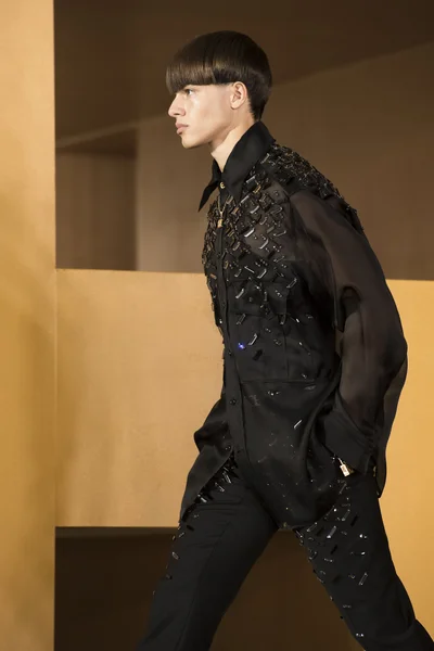 Look 56